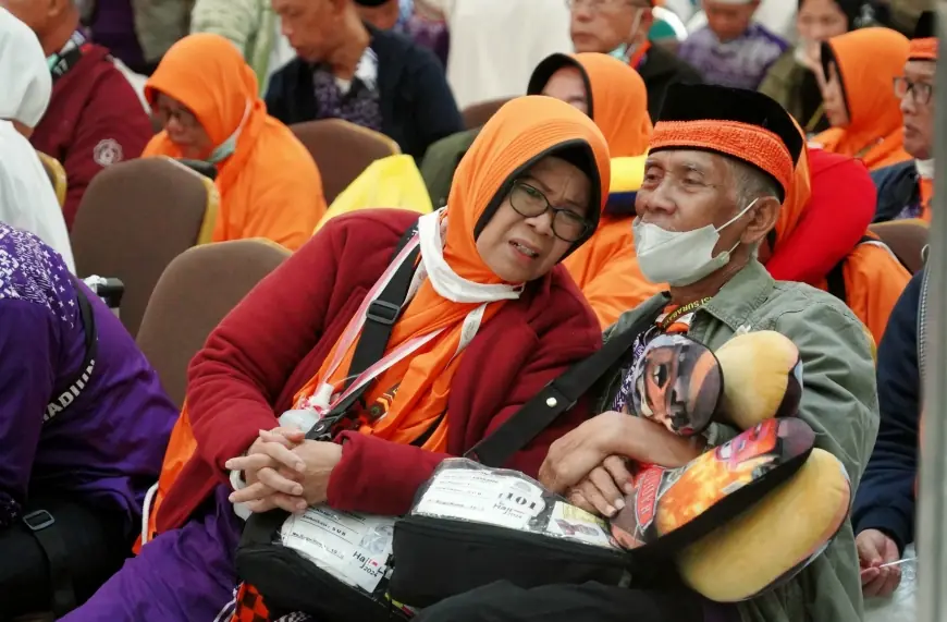 Musim Haji 2024: Kloter 46 Jemaah Haji Tandai Gelombang Pertama Debarkasi Surabaya Berakhir