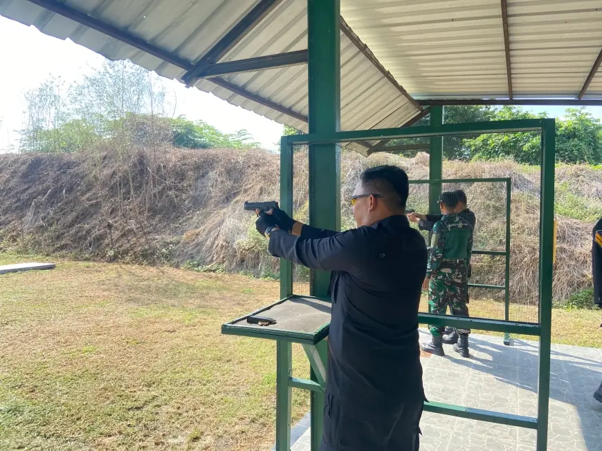 Tingkatkan Kemampuan Bersenjata, Lapas Pasuruan Latihan Tembak