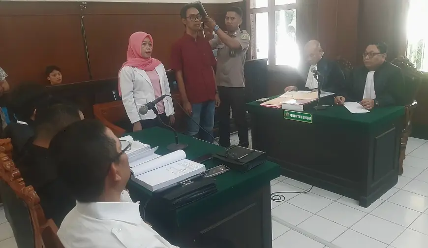 Fakta Sidang Dugaan Gelar Palsu: Terjadi Dualisme Yayasan dan Gelar MHi Robert Simangunsong Terbit Sejak Tahun 2013