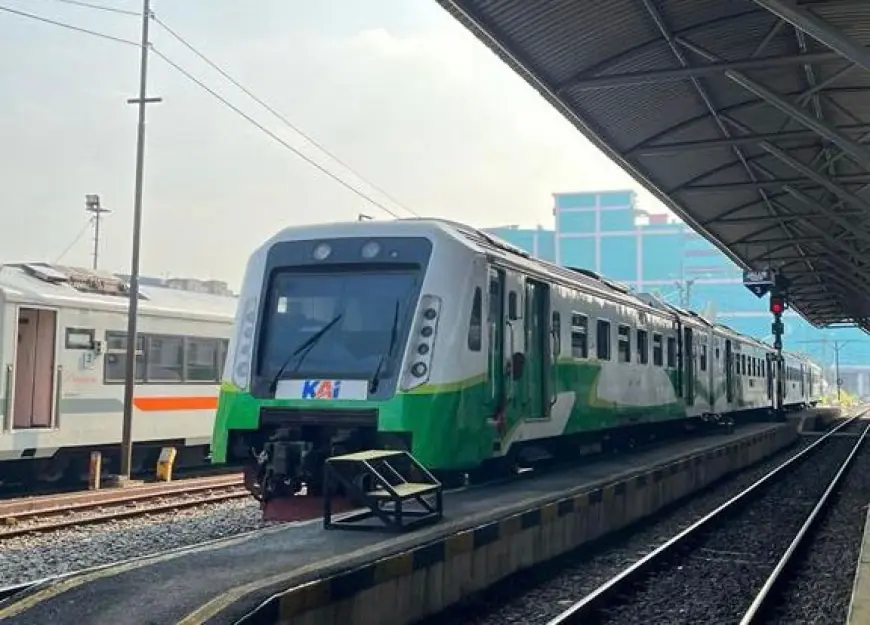 KAI Commuter Line Catat Kenaikan 15 Persen Pengguna di Semester I 2024