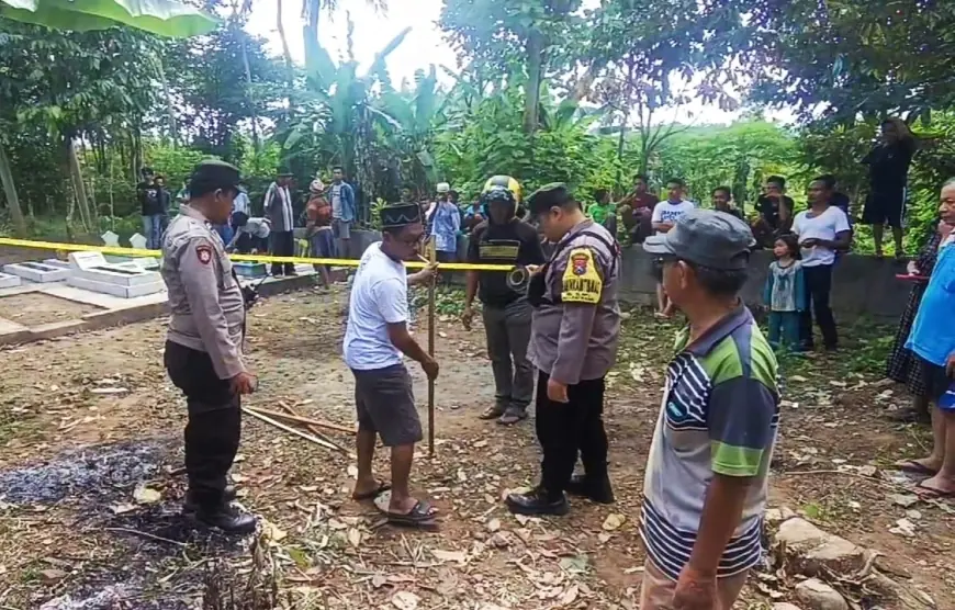 Jasad Bayi Ditemukan di Sebuah Pemakaman Keluarga Jember