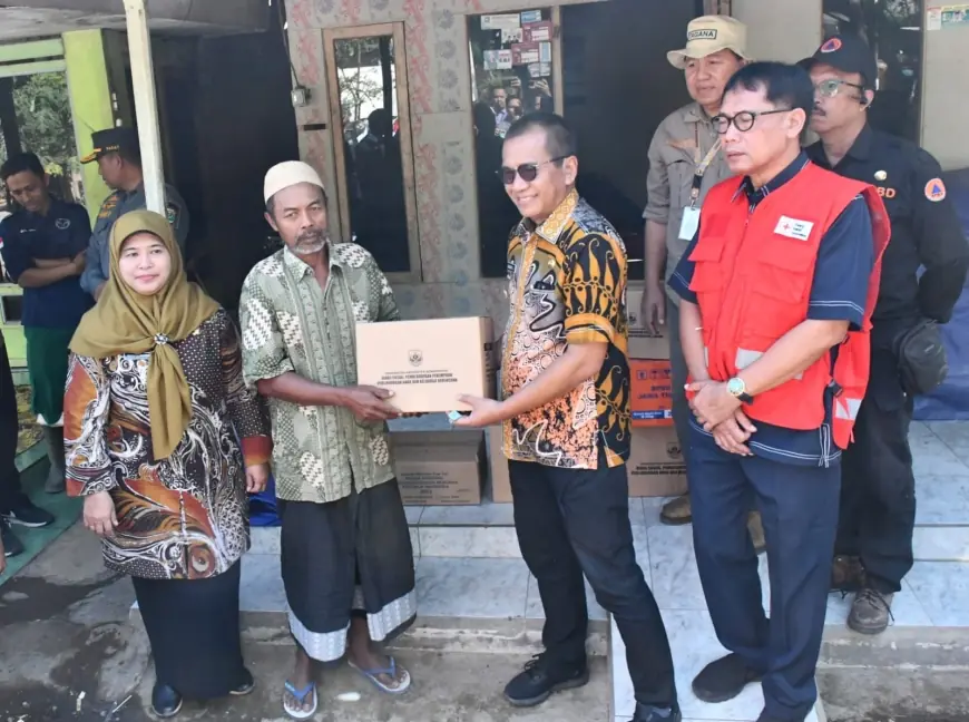 Pemkab Bondowoso Salurkan Bantuan untuk Korban Kebakaran