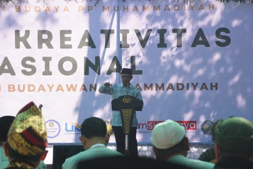 Hadir di Batu, Ketum Muhammadiyah Kemah Bersama Seniman dan Budayawan