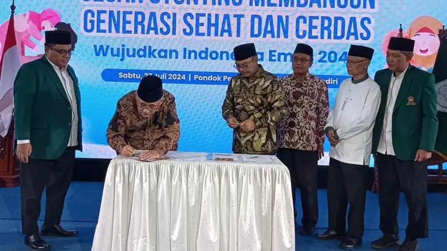 LDII dan BKKBN RI Teken MoU Cegah Stunting di Ponpes Wali Barokah Kediri