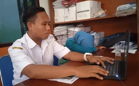 Ini Profil Ponidi Sekop Asal Jember Yang Tengah Viral  