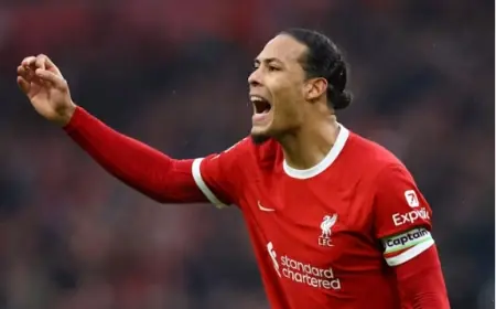 Liverpool Belum Putuskan Nasib  Virgil van Dijk