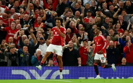 Joshua Zirkzee Selamatkan Muka MU di Laga Perdana Liga Premier
