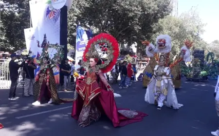 Buka Karnaval Pelajar, Begini Pesan Pj Bupati Bondowoso