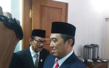 Pj Bupati Jombang Buka Suara VIralnya Video Dugaan Bermesraan Oknum Pejabat Disdikbud