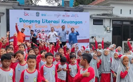 200 Pelajar dan Guru di Lumajang Dapat Edukasi Literasi Keuangan dari OJK Jember