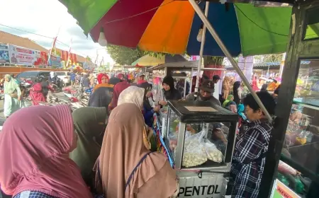 Berkah Deklarasi Gus Fawait-Djoko, Pedagang UMKM di Jember Banjir Pembeli