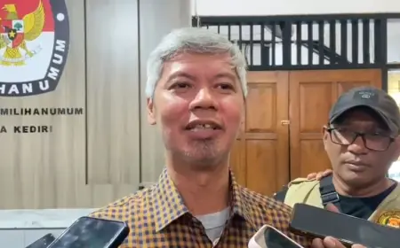 Ketua KPU Kota Kediri Minta Bantuan Gedung Saat Terima Pendaftaran