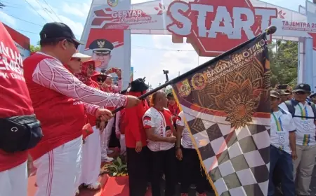 Gerak Jalan Tradisional Tajemtra 2024 Ramai Peminat,  Hendy Siswanto: Tetap Jaga Kerukunan Jelang Pilkada