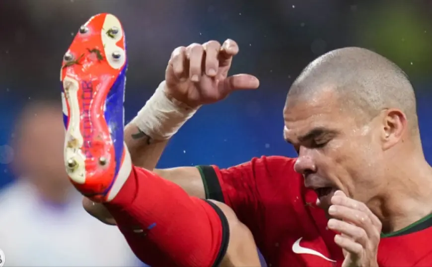 Pepe Resmi Gantung Sepatu