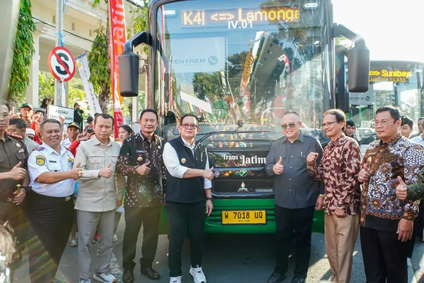 Bus Trans Jatim Lamongan - Gresik koridor IV Mulai Beroperasi