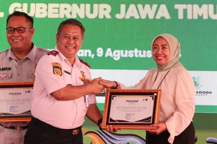 Dukung Layanan QRIS Digital E-Tiketing Trans Jatim, Bank Jatim Raih Apresiasi Dari Dishub Provinsi Jawa Timur