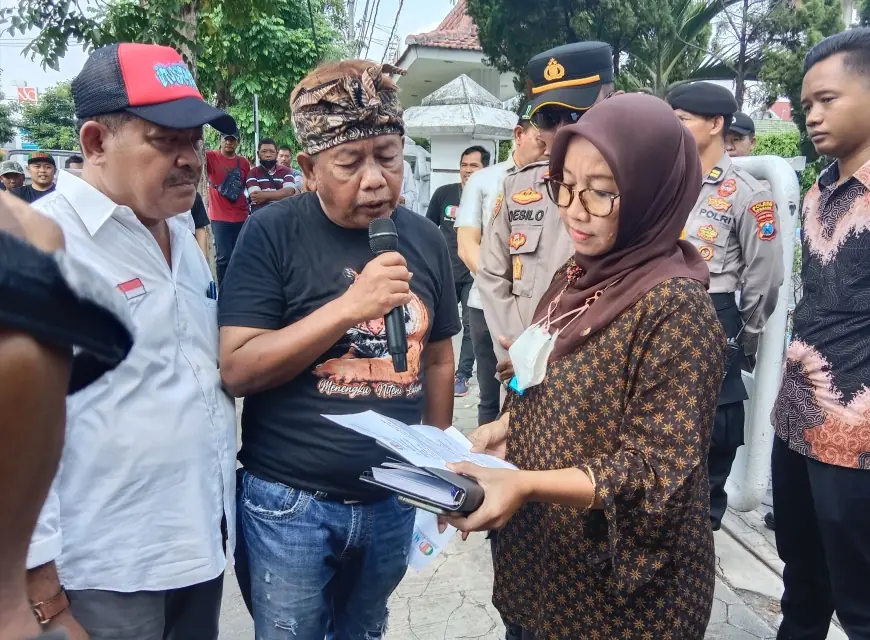 Ketua FRMJ Nilai Rencana Pengosongan Ruko Simpang Tiga Jombang Prematur