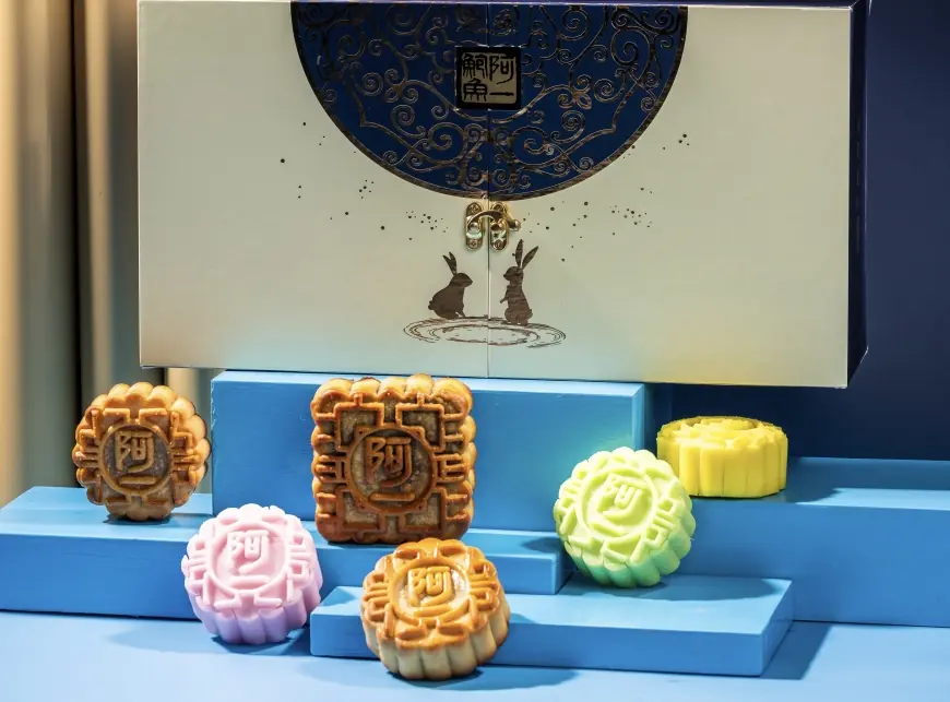 Nikmati Kelezatan Mooncake Handmade Premium di Ah Yat Abalone Malang