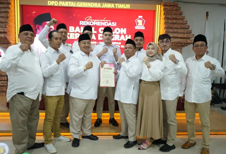 Pasangan Warsubi - Gus Salman Terima Rekomendasi Dari Partai Gerindra Maju Pilkada Jombang 2024