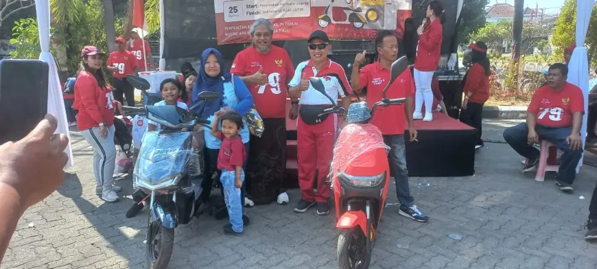 Semarak Jalan Sehat Merah Putih MAKI Jatim Libatkan  Ratusan Warga