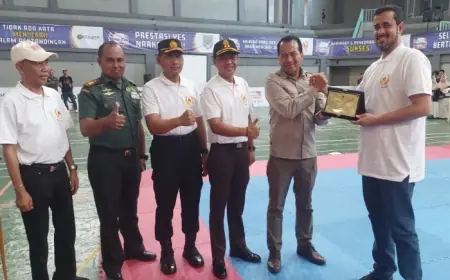 Prestasi Olahraga Meningkat, Habib Hadi Dinobatkan sebagai Bapak Olahraga Kota Probolinggo