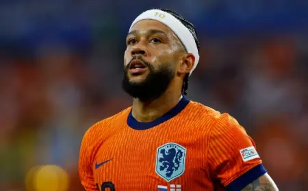 Memphis Depay Resmi Gabung Corinthians