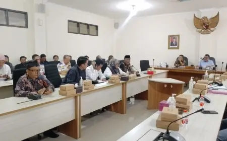 DPRD Miliki 2 Opsi Solusi Penggusuran PKL Jalan Sultan Agung