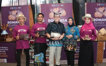 Produk Ekraf dan Hasil Pertanian Bojonegoro Bersaing di Merchandise Store TMII Jakarta