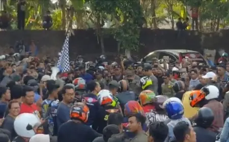 Komunitas CB se-Indonesia Kopdar Akbar di Stadion Warujayeng