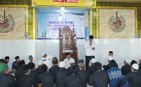 Seperti di Kampung Halaman, Ratusan Warga Binaan Lapas Pasuruan Adakan Maulid Nabi