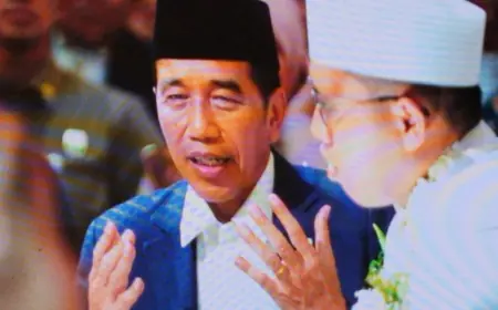 Jokowi Jadi Saksi Pernikahan Putra Khofifah, Absen di Penutupan PON XXI Aceh-Sumut