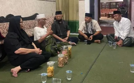 Gus Lik Wafat, Pj Wali Kota Kediri Sampaikan Bela Sungkawa