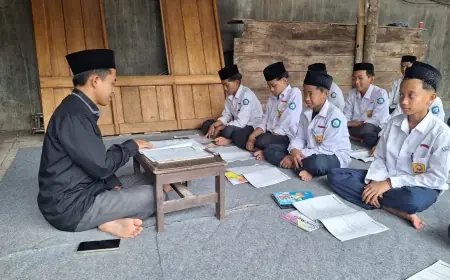 Intip Jiwa Pemimpin dan Kesederhanaan Gus Baqir, Calon Wakil Bupati Bondowoso