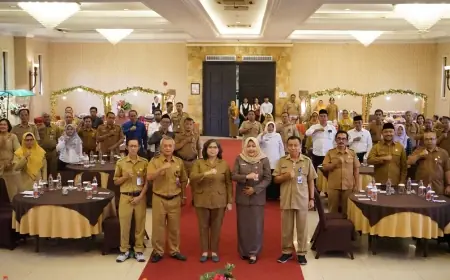 Pj Wali Kota Kediri Buka Sosialisasi Percepatan Pelayanan dan Penuntasan Administrasi Kependudukan
