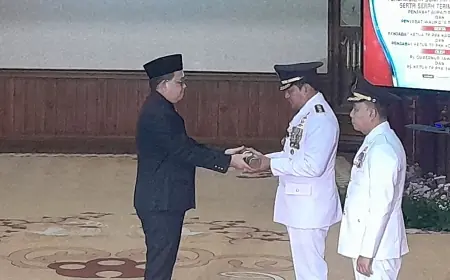 Adhy Karyono Lantik Dua Penjabat Baru untuk Pasuruan dan Probolinggo, Fokus pada Pembangunan dan Pilkada 2024