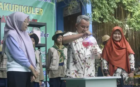 SD Muwri Gresik Luncurkan Toko Refill Sabun, Langkah Konkret Tim Eco Warrior Kurangi Sampah Plastik