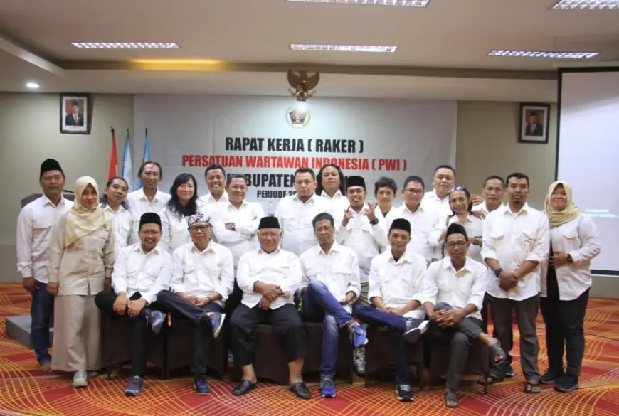 Inovasi dan Kolaborasi Kinerja Jadi Agenda Mendatang Raker PWI Jombang Periode 2024 - 2027