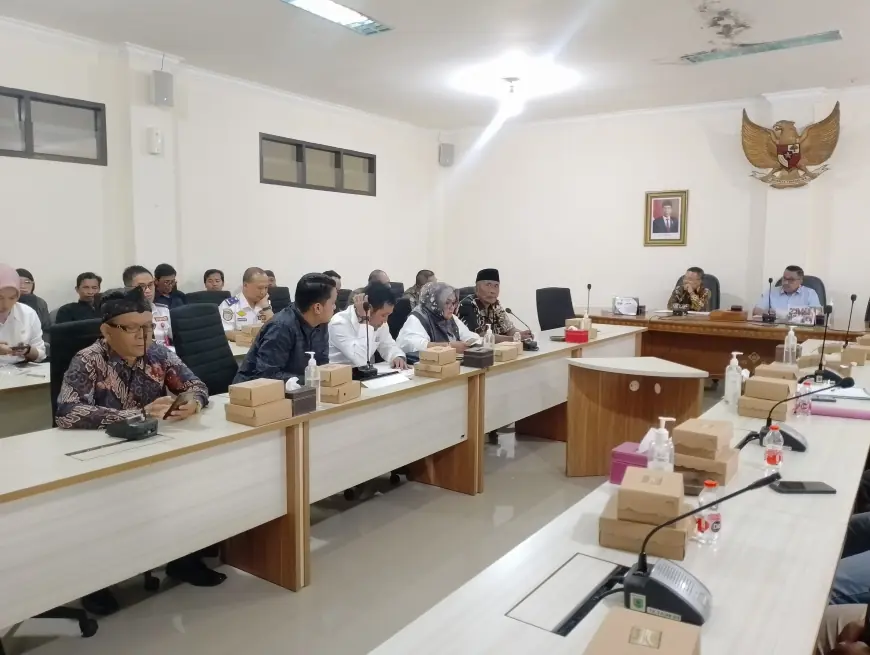 DPRD Miliki 2 Opsi Solusi Penggusuran PKL Jalan Sultan Agung