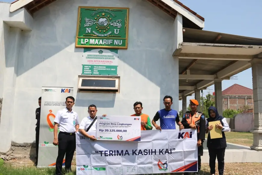 PT KAI Daop 7 Berikan Bantuan Rp 108 Juta untuk Renovasi dan Pembangunan Fasilitas Sosial di Ngawi, Madiun, dan Magetan.