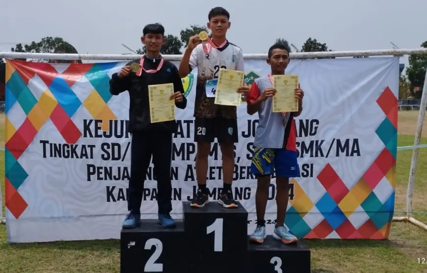 Tekuni Lempar Lembing, Ari Ferdyansyah Raih Juara 1 Kejurkab Atletik Jombang 2024