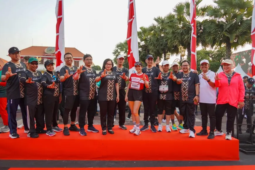 JConnect Run 2024 Bank Jatim Diikuti 3.200 Pelari Lewati Rute Iconic Bersejarah Surabaya