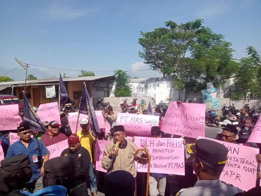 Warga di Kabupaten Pasuruan Tolak Negoisasi Dan Ancam Gembok Perusahaan Bandel Buang Limbah