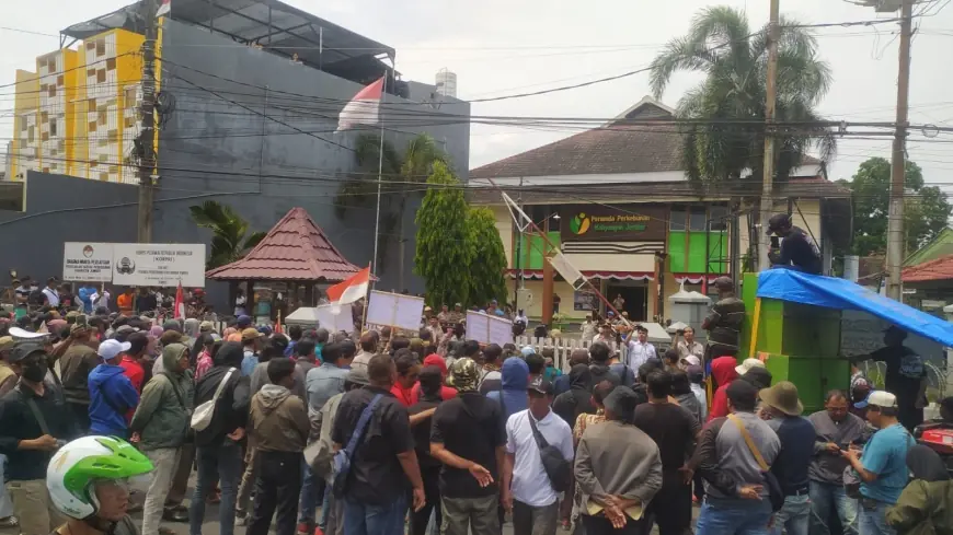 Upah Minim, Buruh PDP Kahyangan dari 5 Kebun Unjuk Rasa