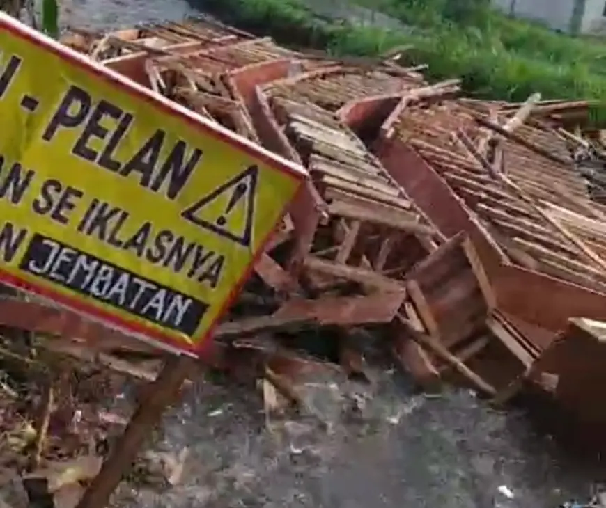 Viral! Jembatan Hanyut di Desa Sukojayan Kabupaten Malang Ternyata Proyek Dinas PU Bina Marga