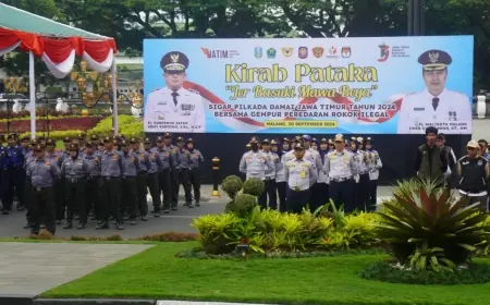Kirab Pataka Jer Basuki Mawa Beya Bawa Pesan Damai Pilkada dan Gempur Rokok Ilegal