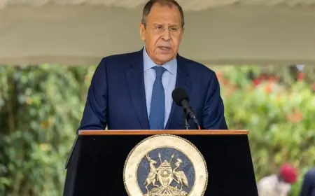 Rusia dan Taliban Jajaki Kerja Sama: Pertemuan Lavrov dengan Amir Khan Muttaqi