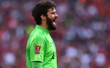 Kiper Liverpool Terancam Absen akibat Cedera Hamstring
