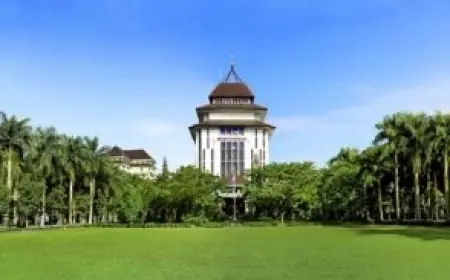 Judul: Mengenal 5 Kampus Negeri Terbesar di Jawa Timur