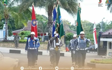Kirab Pataka Jer Basuki Mawa Beya Sambut Hari Jadi ke-79 Pemprov Jatim