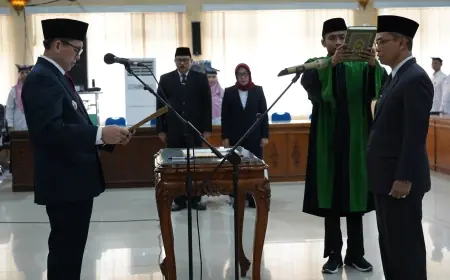 Pj Bupati Resmi Lantik Djoko Lukito sebagai Pj Sekda Bojonegoro